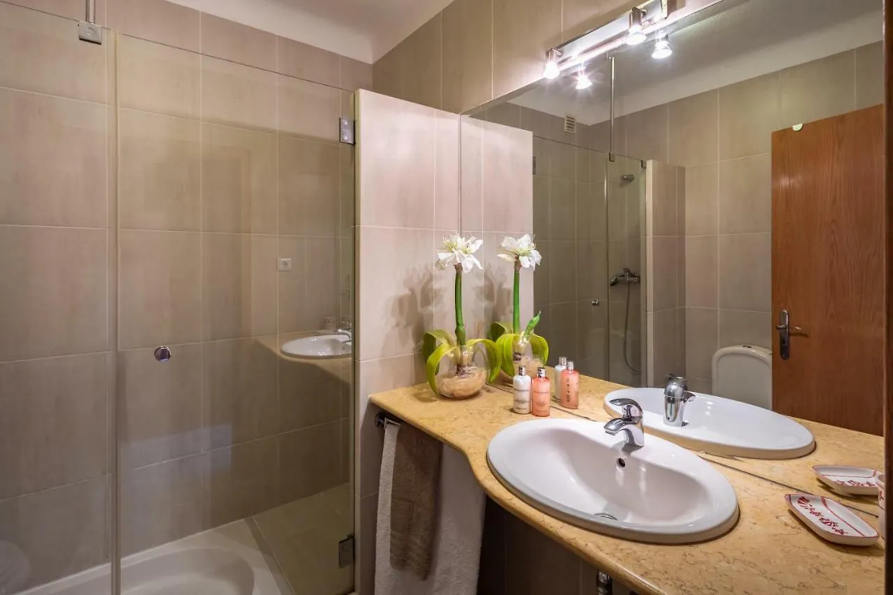Sea View Downtown - Albufeira Apartment